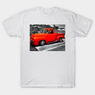 Classic Ford F150 - Red T-Shirt